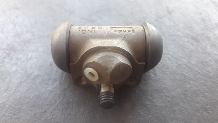 Cilindro freno gm d-10-20. 1" tras./der. 78/ac. der - Imagen principal