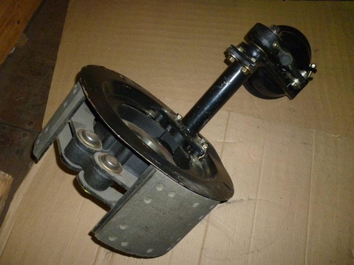 Bloque freno a aire izq. comp.7" sin agujerear, leva 460 mm izq - Imagen principal