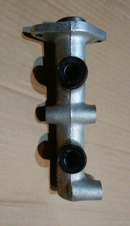 Bomba freno comp.s/deposito ford escort. 22mm 84/ac. - Imagen principal