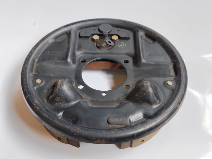 Plato freno comp. gm d-10-20. tras/der. 89/ac. der - Imagen principal