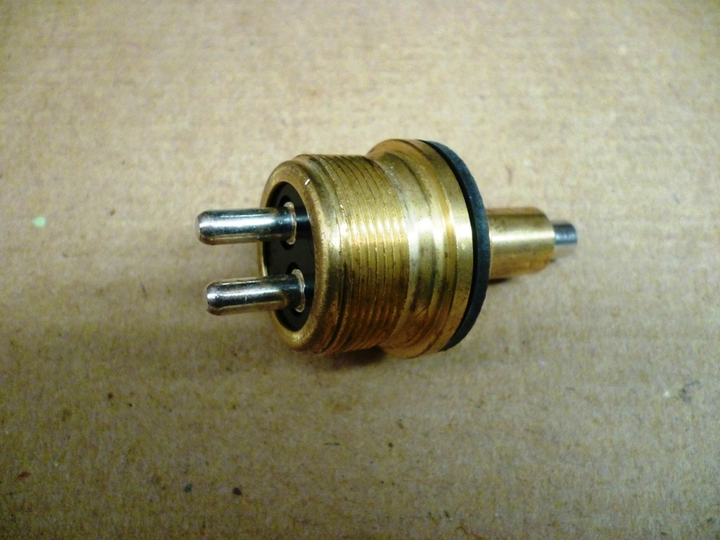 Interruptor cc. 120-121 - Imagen principal