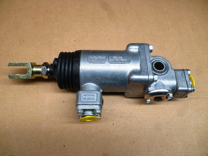 Cilindro neumatico cc. 120-121 - Imagen principal