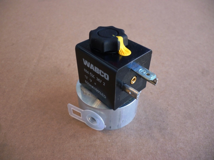 Valvula solenoide 12 volt. - Imagen principal