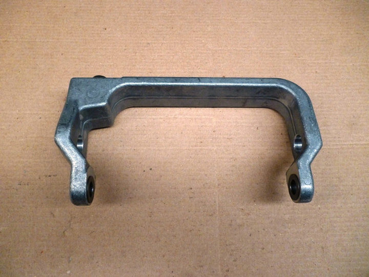 Horquilla caja cambios 5ta. y 6ta. s6-680                ant. 129 - Imagen principal