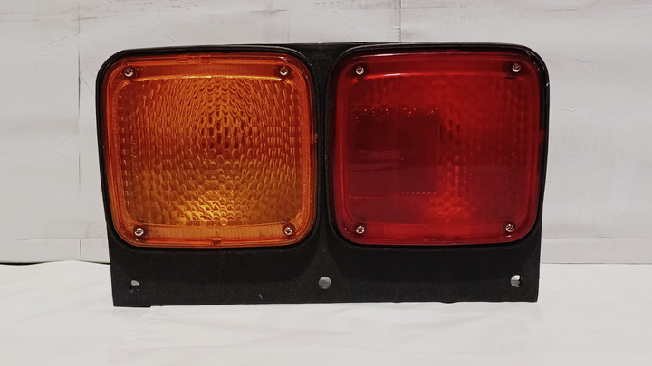 Faro trasero 2 cuerpos der - Imagen principal