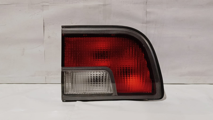 Faro trasero int. izq - Imagen principal