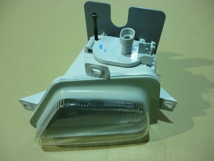 Faro aux/caminero p/golpe niebla cristal der - Imagen principal