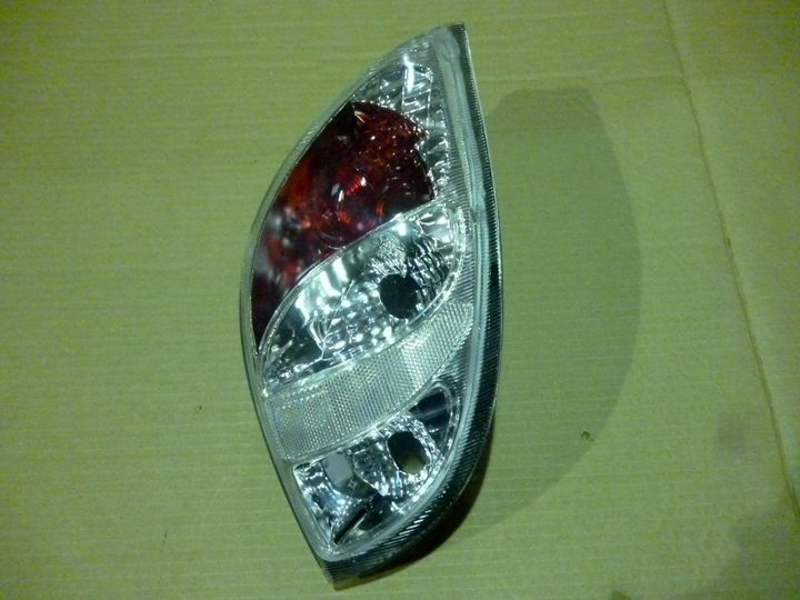 Tunning faro trasero cristal transp. der - Imagen principal