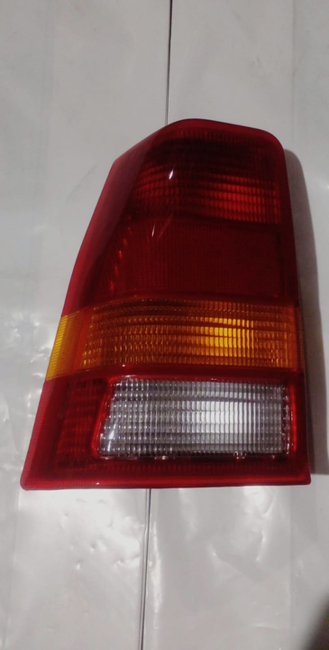 Faro trasero izq - Imagen principal