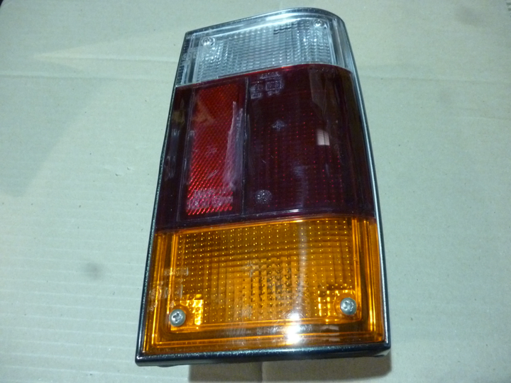 Faro trasero ambar rojo izq - Imagen principal