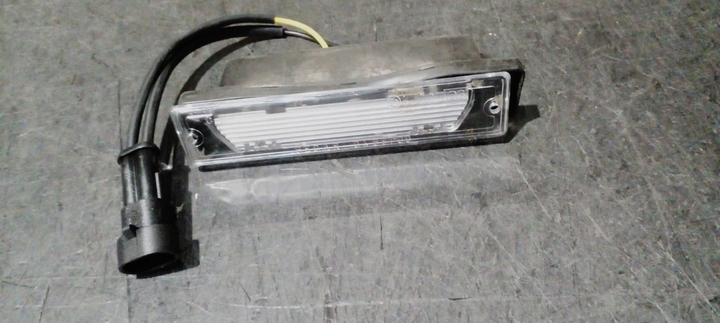 Faro matricula i/d - Imagen principal