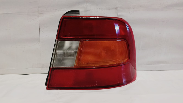 Faro trasero der - Imagen principal