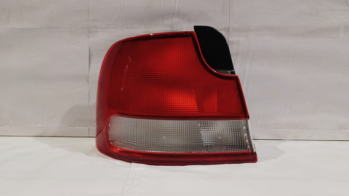 Faro trasero izq - Imagen principal