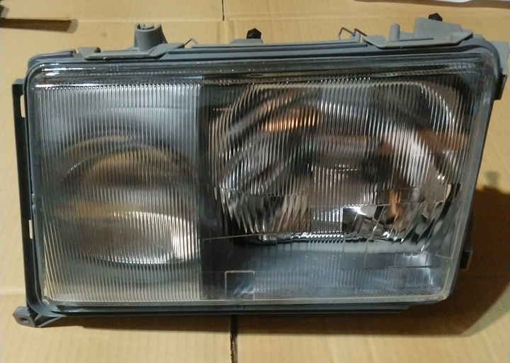 Semioptica d/parabola m/gris izq - Imagen principal