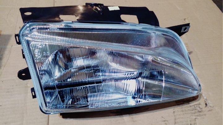 Semioptica izq - Imagen principal