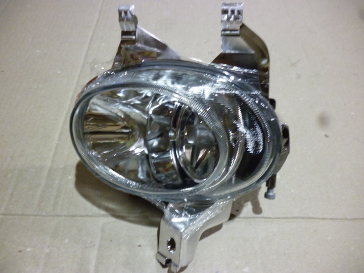 Faro aux/caminero aux p/golpe niebla cristal izq - Imagen principal