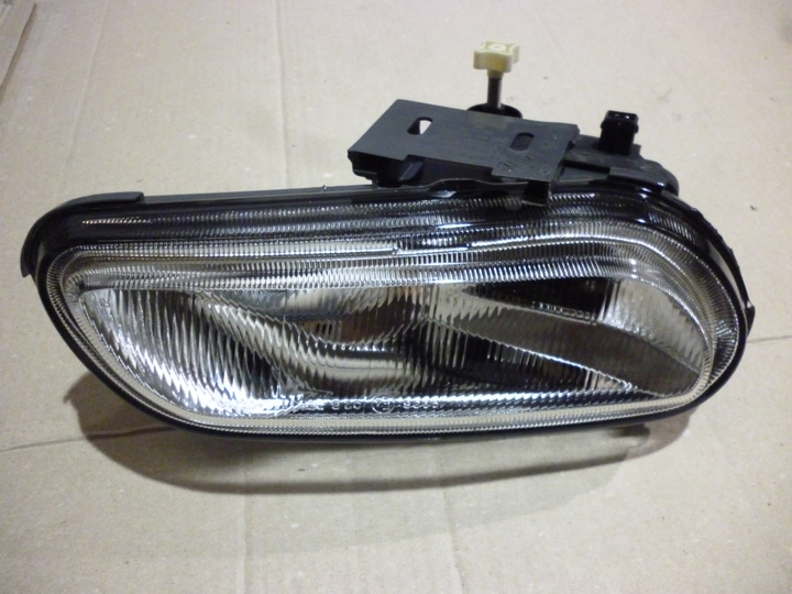 Faro aux/caminero p/golpe cristal der - Imagen principal