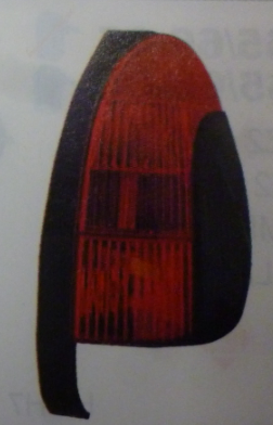 Faro trasero rojo station wagon der - Imagen principal