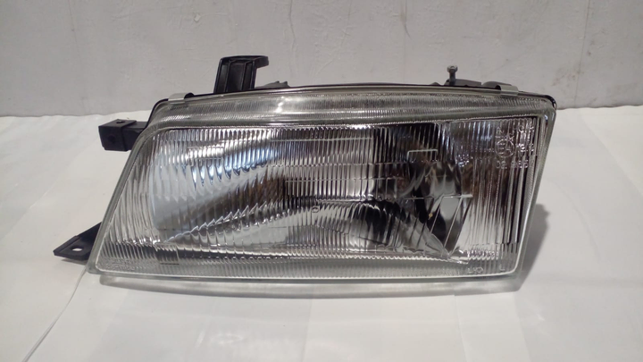 Semioptica izq - Imagen principal