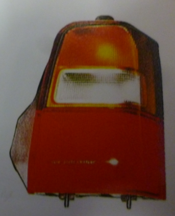 Faro trasero tricolor der - Imagen principal