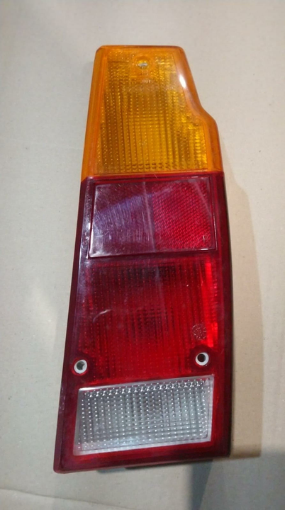 Faro trasero tricolor s/p/lampara recto t/cibie der - Imagen principal