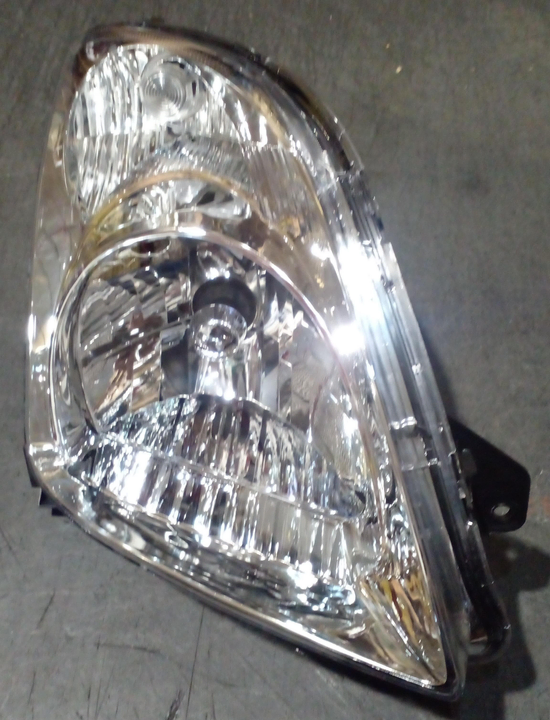 Tunning faro trasero fume 3 focos transparente izq - Imagen principal