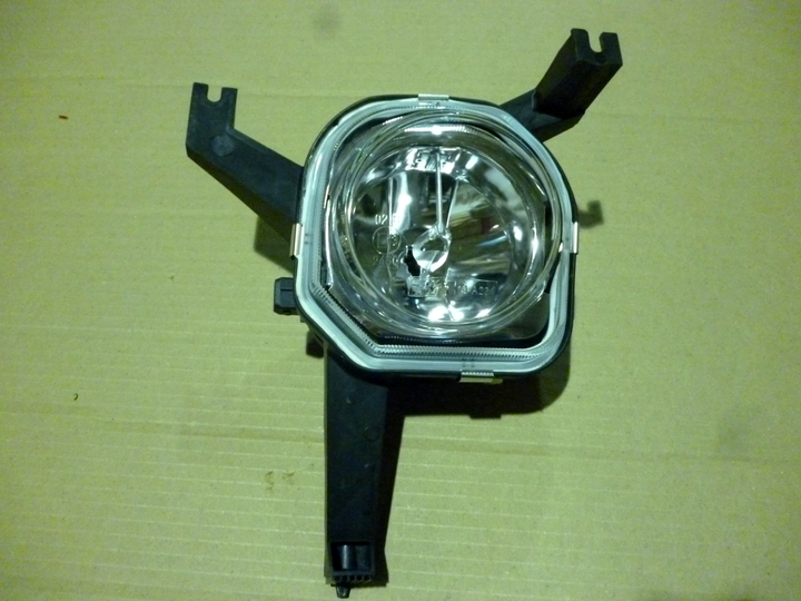 Faro aux/caminero p/golpe cristal vidrio liso der - Imagen principal