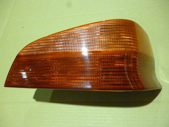 Faro tras/bicolor ambar/rojo der - Imagen principal