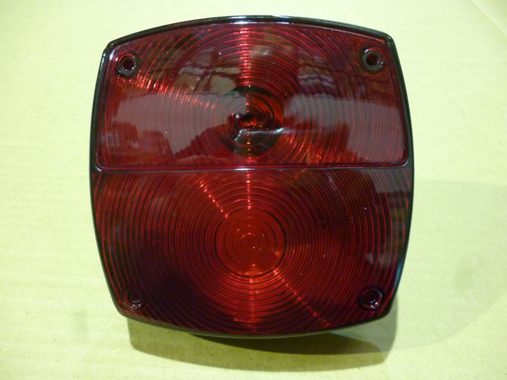 Faro trasero rojo cuadrado linea curva base embutir t/randon i/d - Imagen principal