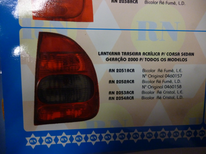 Faro trasero rojo fume der - Imagen principal