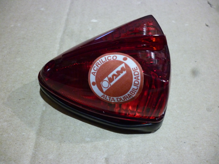 Faro techo cabina rojo triangular i/d - Imagen principal