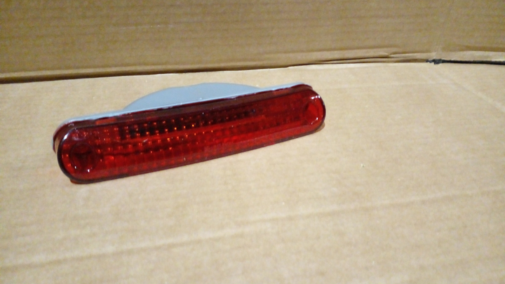 Faro lim techo rojo alargado s/p/lampara 2 tornillos i/d - Imagen principal