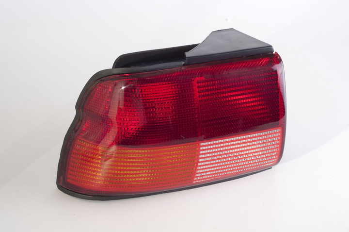 Faro trasero g/barro ambar rojo 3 y 5 puertas izq - Imagen principal