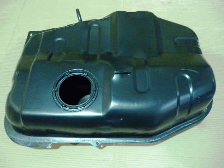 Tanque combustible hierro - Imagen principal