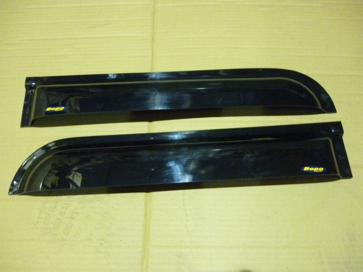 Gotero puerta (jgo) acrilico fume mb 708d - Imagen principal