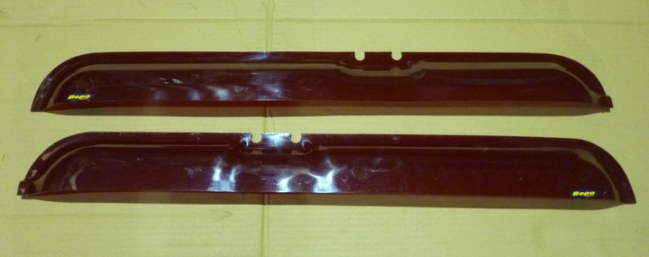 Gotero puerta (jgo) policarbonato rojo c/estirante - Imagen principal