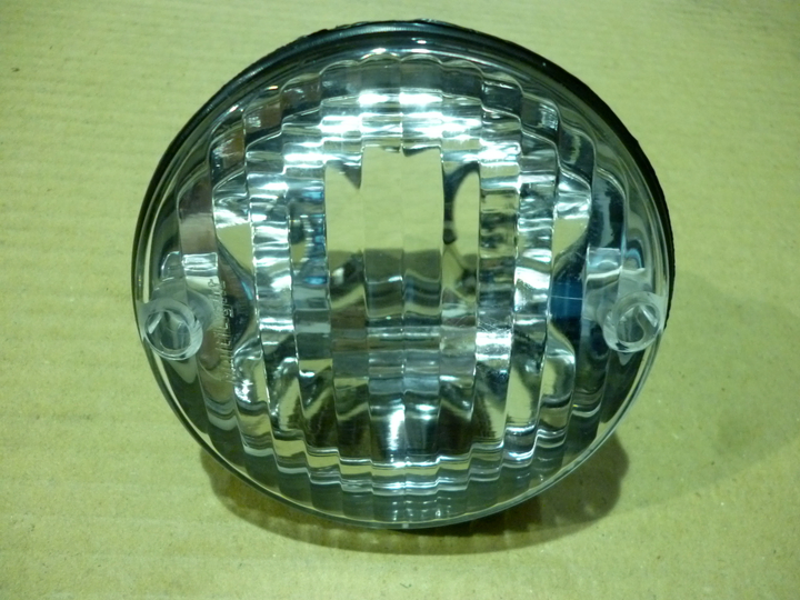 Señalero faro marcha atras cristal i/d - Imagen principal