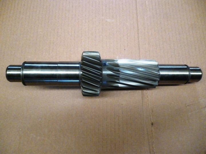 Eje caja cambios intermedio s5-420 - Imagen principal