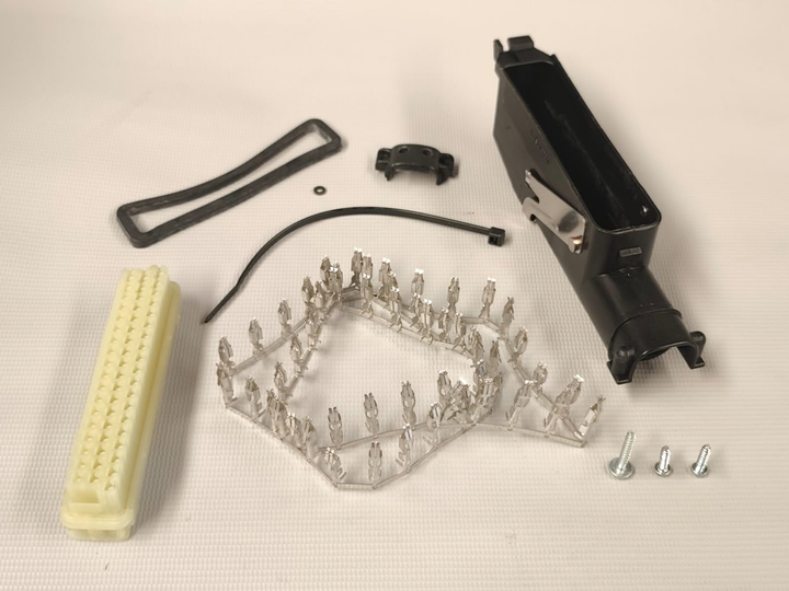 Conector 55 polos cc.aut. - Imagen principal
