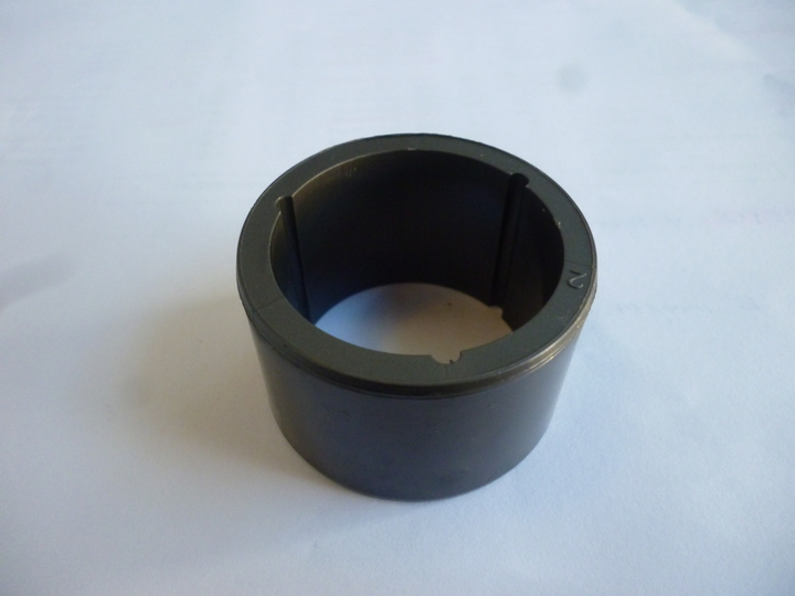 Buje nylon leva freno - Imagen principal