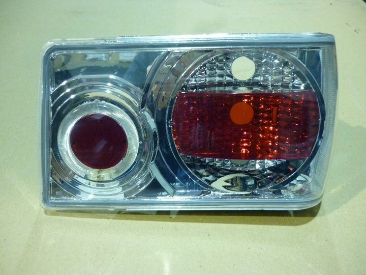 Tunning faro trasero cristal der - Imagen principal