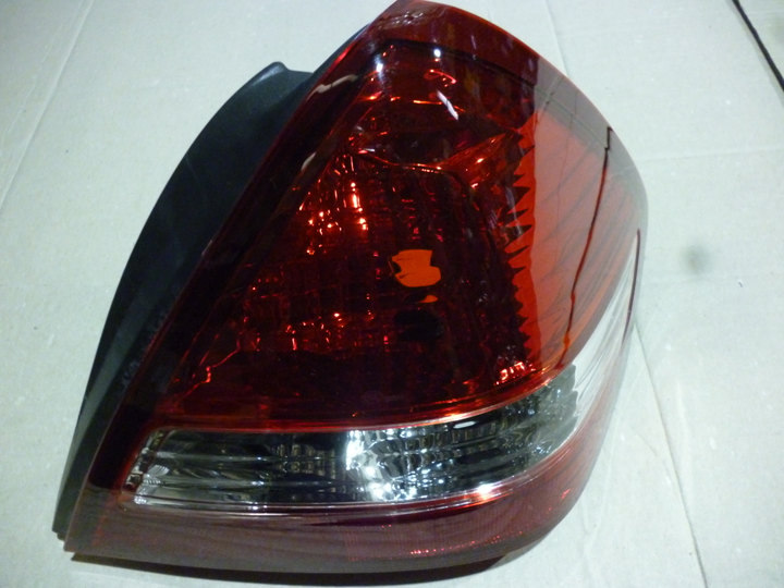 Faro trasero der - Imagen principal