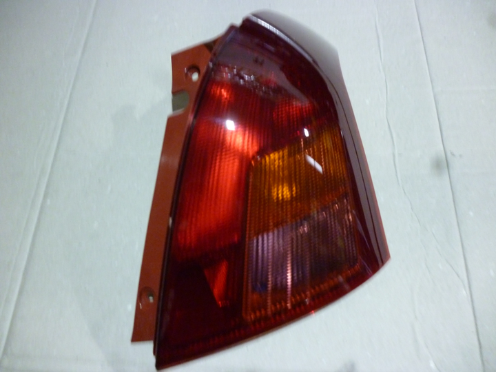 Faro trasero der - Imagen principal