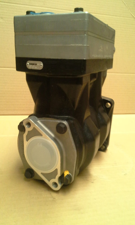 Compresor bicilindrico 636 cm3 motor 926 - Vista 3