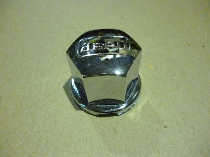 Tapa cubre tuercas cromada 27 mm - Imagen principal