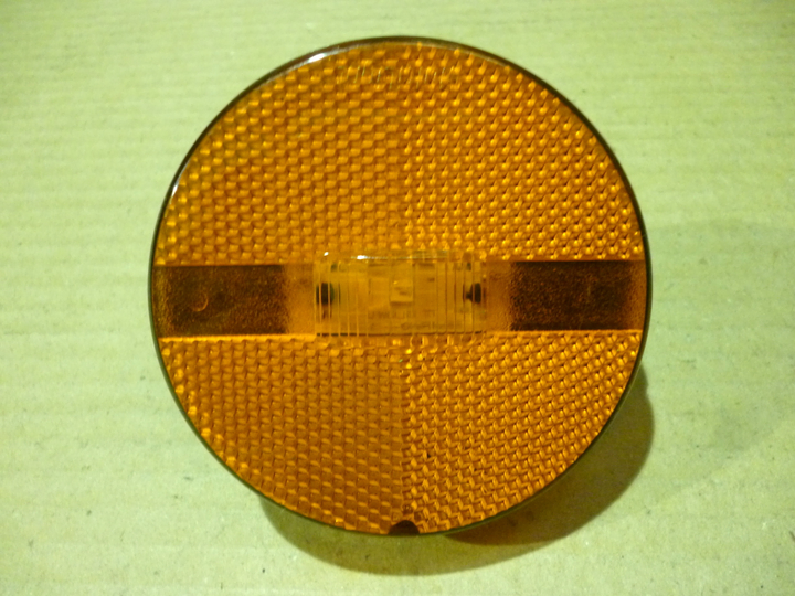 Faro retrolateral 88mm ambar redondo c/sop. c/led 12volts i/d - Imagen principal