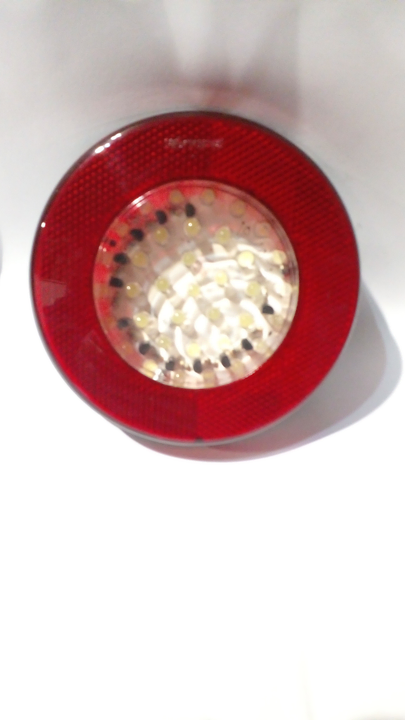 Faro trasero bivolt cristal c/aro rojo i/d - Imagen principal