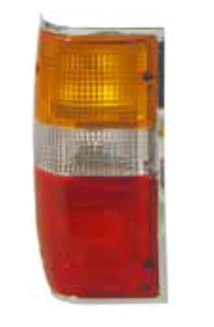 Faro trasero tricolor m/cromado izq - Imagen principal