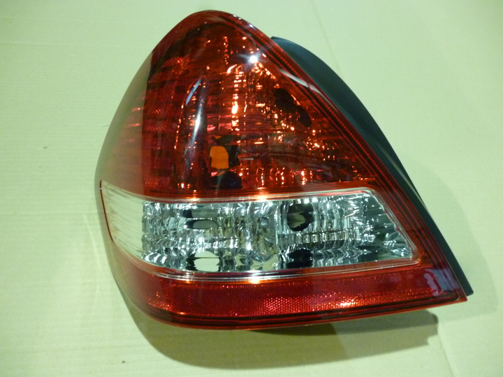 Faro trasero izq - Imagen principal