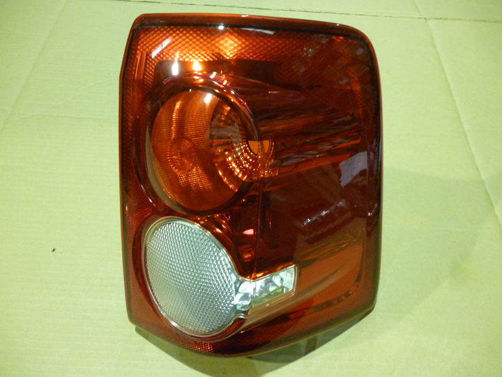 Faro trasero der - Imagen principal